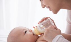 Top 11 sữa cho trẻ sơ sinh tốt nhất các mẹ nên biết 2024