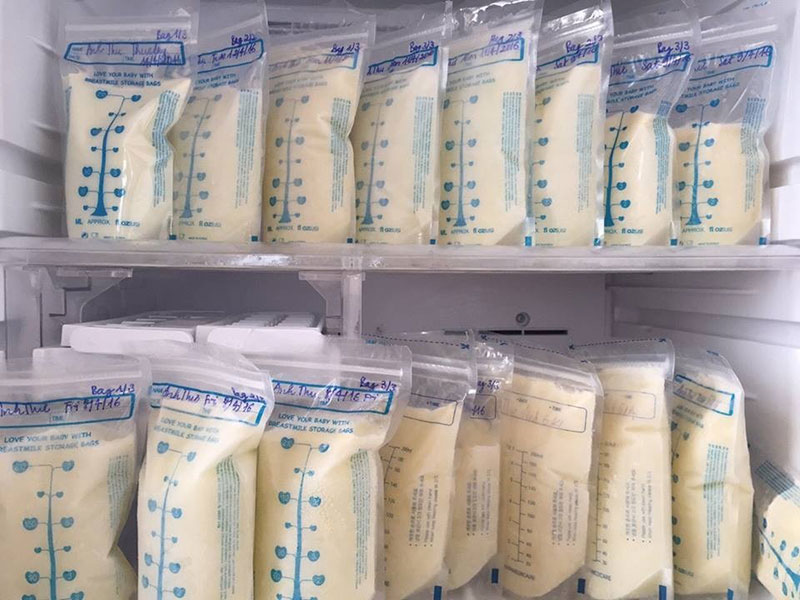 Lưu ý bảo quản và sử dụng sữa đã lấy ra khỏi tủ lạnh