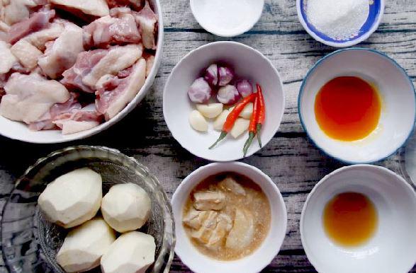 Nguyên liệu làm món vịt nấu chao Nguyên liệu làm món vịt nấu chao