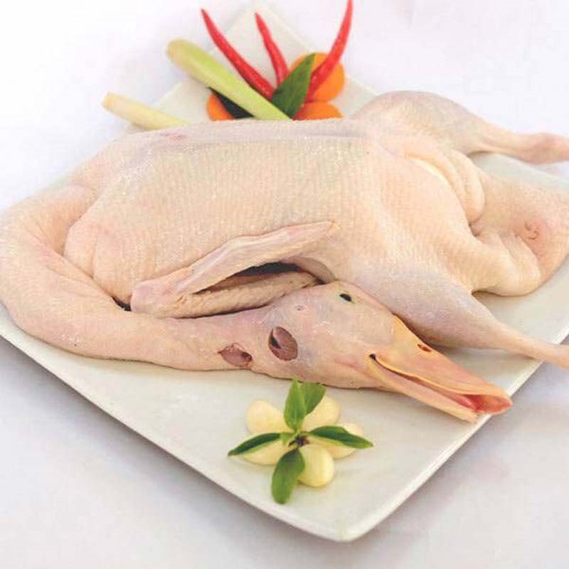 Bạn cần phải sơ chế thịt vịt thật kỹ càng để khử mùi hôi đặc trưng Bạn cần phải sơ chế thịt vịt thật kỹ càng để khử mùi hôi đặc trưng