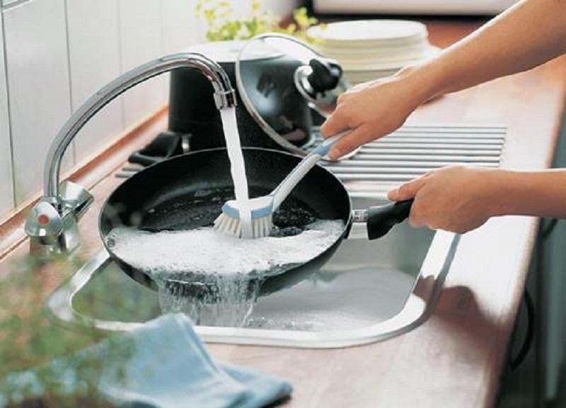 Cách làm sạch nồi bị cháy chỉ với các bước đơn giản và an toàn tại nhà Cách làm sạch nồi bị cháy chỉ với các bước đơn giản và an toàn tại nhà