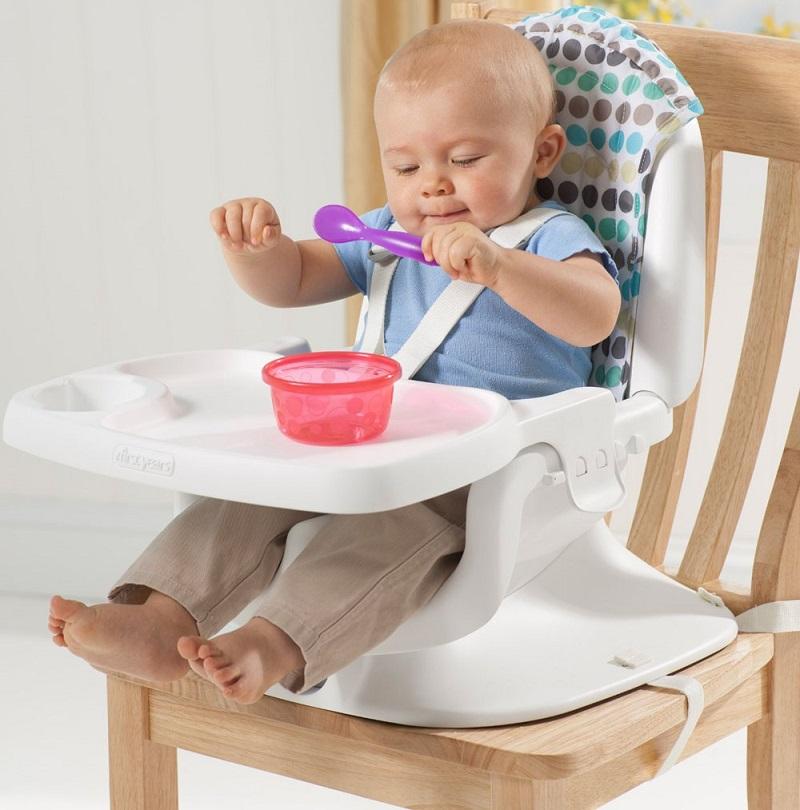 Lựa chọn ghế ăn có thiết kế dễ dùng, có khung chắc chắn Lựa chọn ghế ăn có thiết kế dễ dùng, có khung chắc chắn