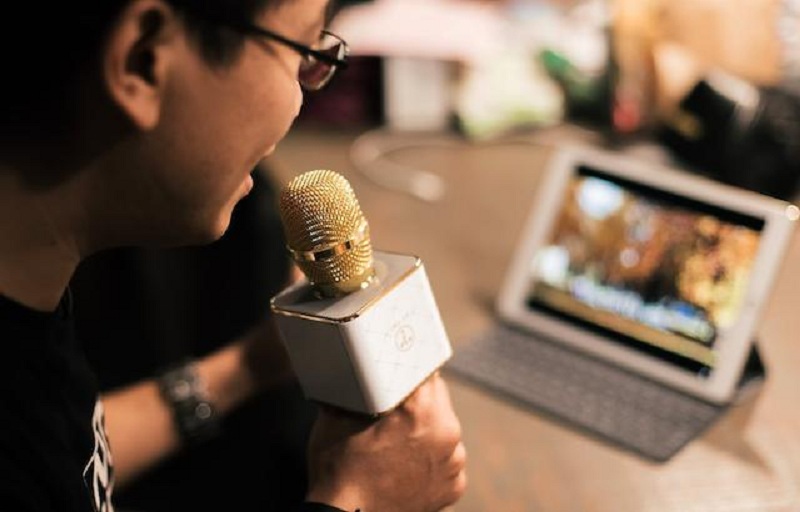 Tại sao nên sử dụng thế hệ micro không dây thay vì có dây Tại sao nên sử dụng thế hệ micro không dây thay vì có dây