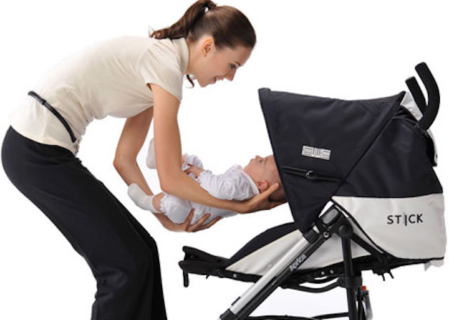 Kinh nghiệm chọn mua xe đẩy em bé cho bố mẹ Kinh nghiệm chọn mua xe đẩy em bé cho bố mẹ