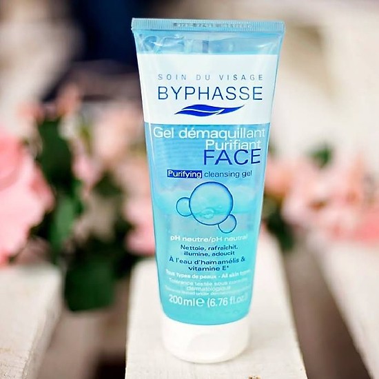 Nước tẩy trang dạng gel Nước tẩy trang dạng gel