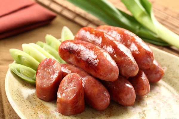 Cách làm lạp xưởng ăn trong ngày tết Cách làm lạp xưởng ăn trong ngày tết