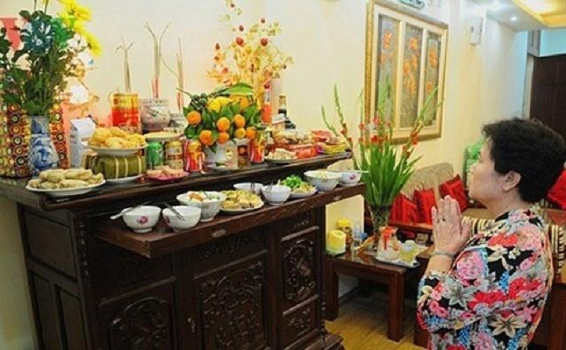 Khấn xin quá nhiều là điều kiêng kỵ cần tránh khi cúng ông Công ông Táo. Khấn xin quá nhiều là điều kiêng kỵ cần tránh khi cúng ông Công ông Táo.