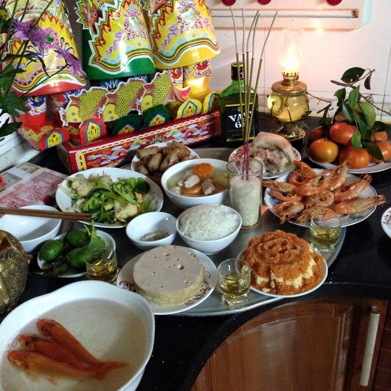 Không nên làm lễ cúng Táo quân sau buổi trưa ngày 23 tháng Chạp. Không nên làm lễ cúng Táo quân sau buổi trưa ngày 23 tháng Chạp.