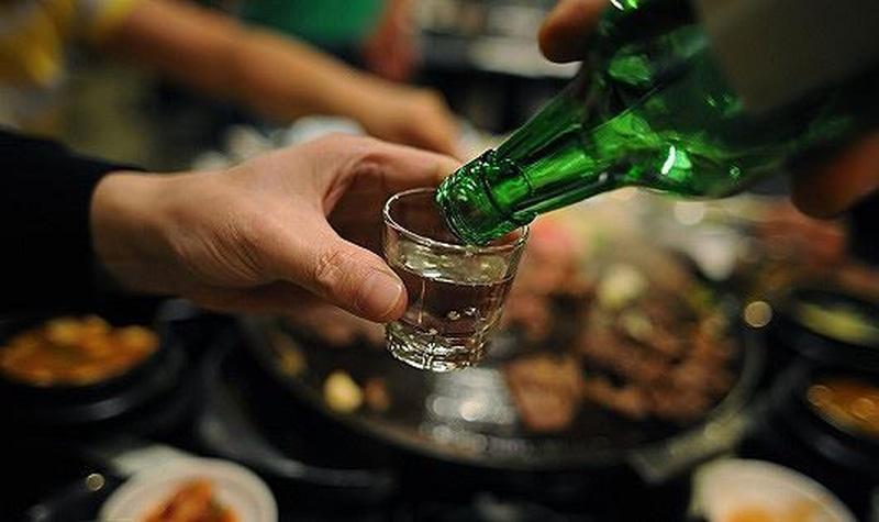 Thông báo với những người còn lại khi có ý định mời riêng một người. Thông báo với những người còn lại khi có ý định mời riêng một người.