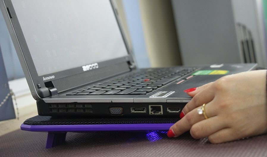 Tại sao nên sử dụng đế tản nhiệt laptop Tại sao nên sử dụng đế tản nhiệt laptop