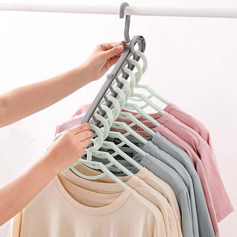 Nên lựa chọn loại móc treo quần áo làm từ vật liệu gì Nên lựa chọn loại móc treo quần áo làm từ vật liệu gì