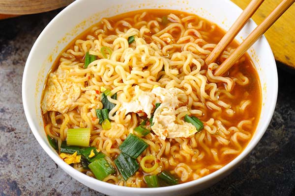 Lưu ý khi sử dụng mì gói Lưu ý khi sử dụng mì gói