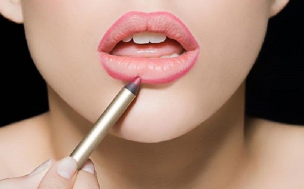 Một vài kinh nghiệm chọn mua chì kẻ môi Một vài kinh nghiệm chọn mua chì kẻ môi