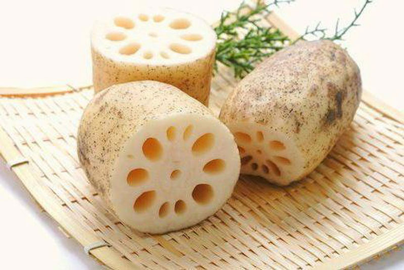 Củ sen là thực phẩm nên có mặt trong các bữa ăn của người mang thai. Củ sen là thực phẩm nên có mặt trong các bữa ăn của người mang thai.