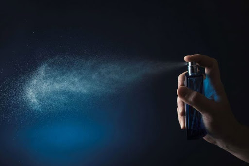Cách phân biệt nước hoa nữ thật và giả Cách phân biệt nước hoa nữ thật và giả