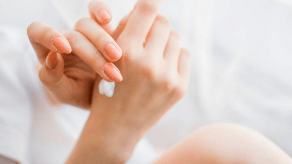 Hướng dẫn sử dụng kem dưỡng da tay hiệu quả an toàn