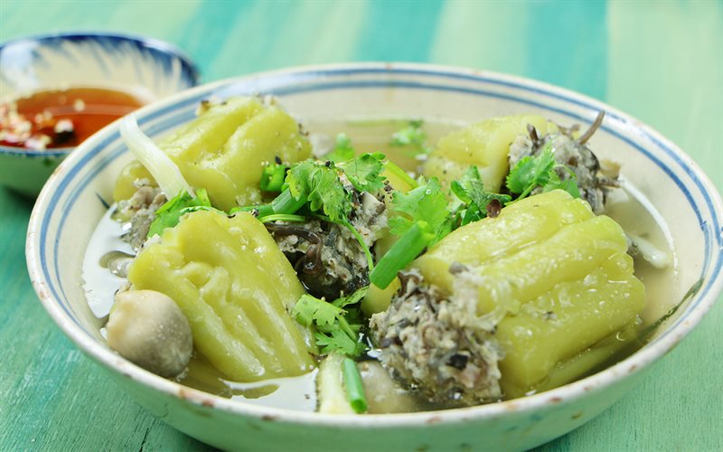 Cách làm khổ qua nhồi thịt đơn giản tại nhà 2 Cách làm khổ qua nhồi thịt