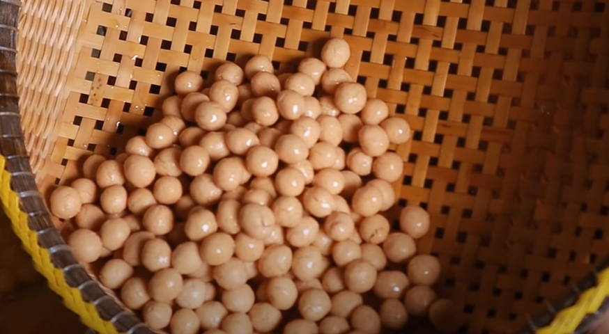 Cách làm đậu phộng nước cốt dừa giòn tan bảo quản được 1 tháng - 6