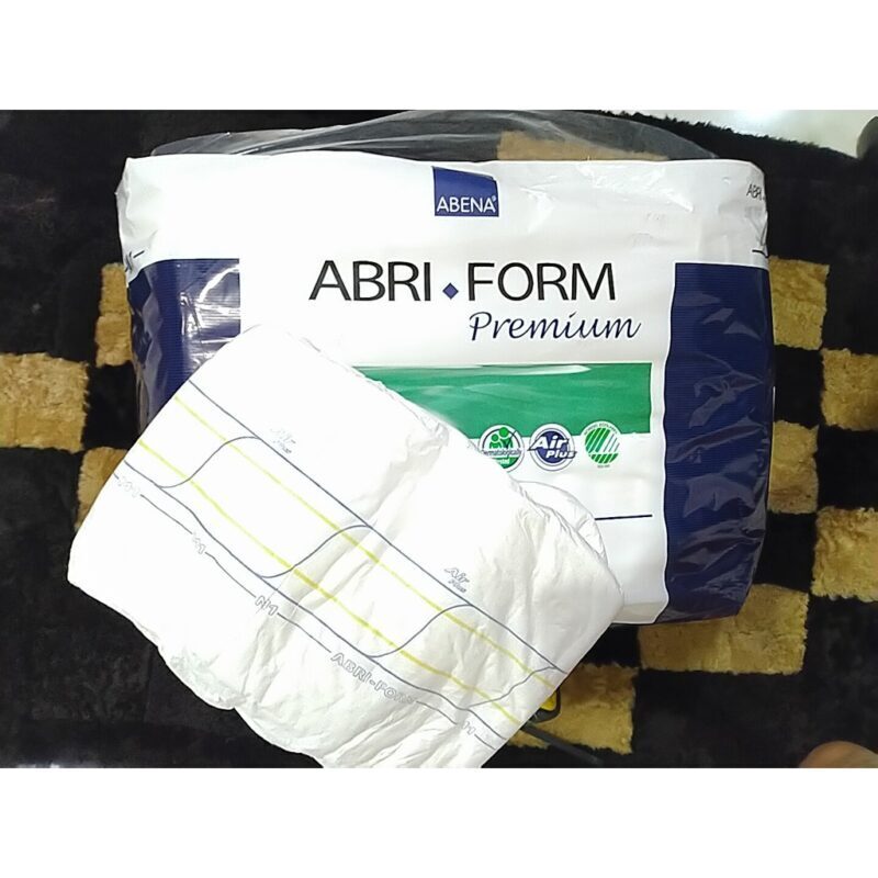 Cảm nhận sau khi sử dụng tã dán Abri-Form Premium
