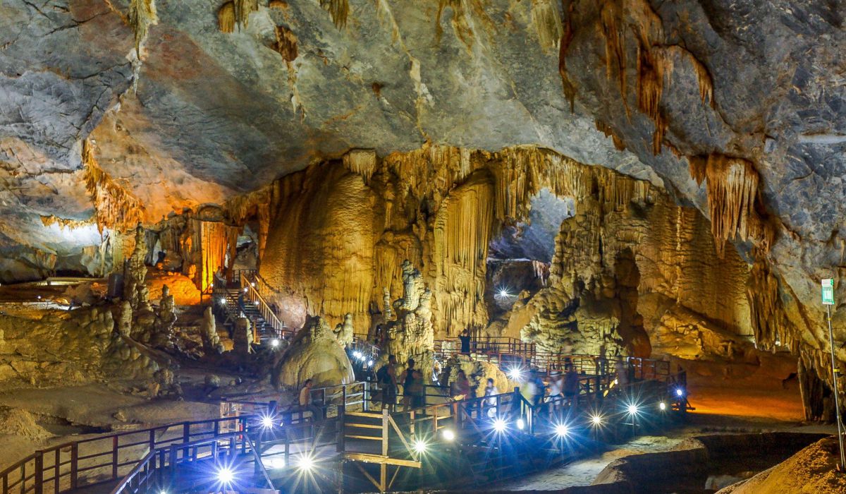 Top 7 địa điểm du lịch Quảng Bình đáng trải nghiệm nhất 2021 - 3